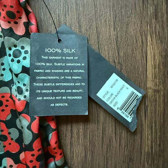 Marc Jacobs 100% Silk Pleated Floral Skirt Black Multi A-Line Y2K Size 6 - Picture 5 of 10